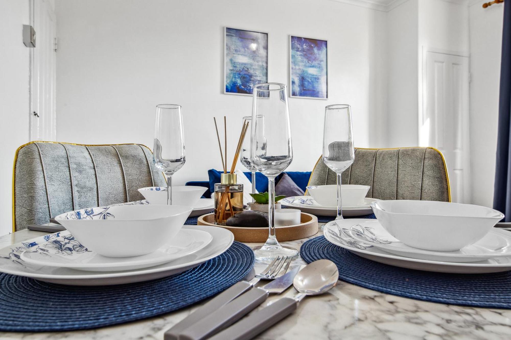Modern 2 Bed Sleeps 7 Appartement *